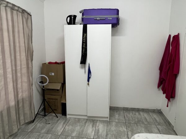 Room 07, Single, 194 Paul Kruger Street - Image 4