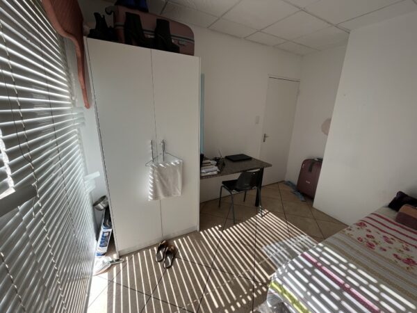 Room 07, Single, 183 Paul Kruger Street - Image 2