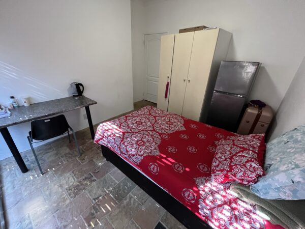 Room 08, Single, 15 Von Bonde Street - Image 3
